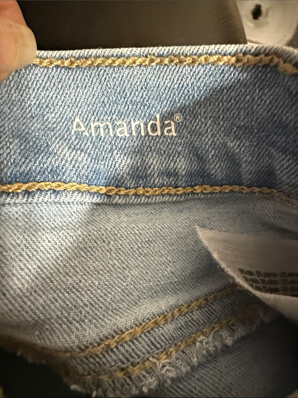 Gloria Vanderbilt Light Blue Capri Straight Jeans - Picture 5 of 5